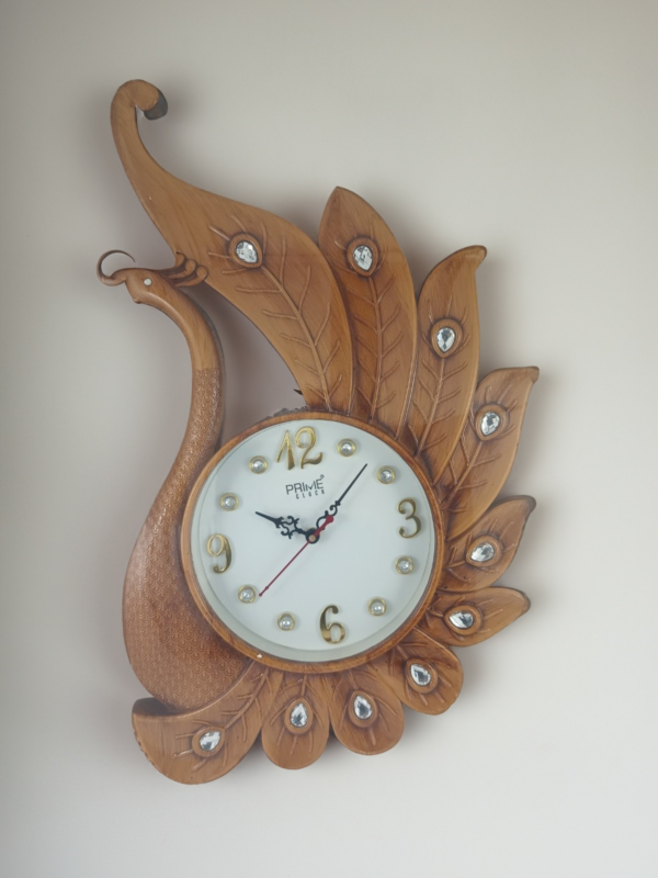 WALL CLOCK